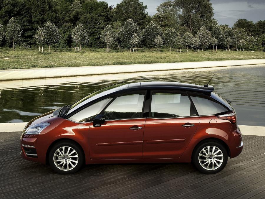  Citroen C4 Picasso 2010 года  (фото 18 из 18)
